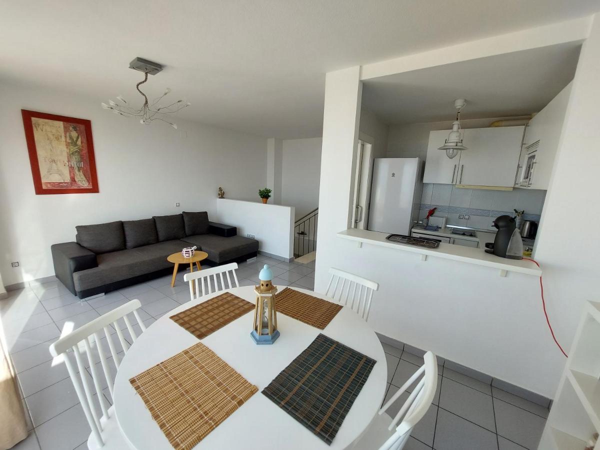 Villamarina Duplex En Primera Linea De Mar - Fincas Arena ベニドルム エクステリア 写真